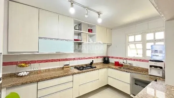 casa sobrado para alugar em Rua Afonso Arinos, 625 - foto 8