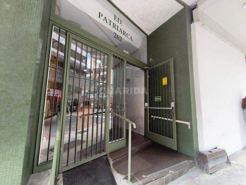 consultorio sala conjunto para alugar em Rua Doutor Flores, 262 - foto 10