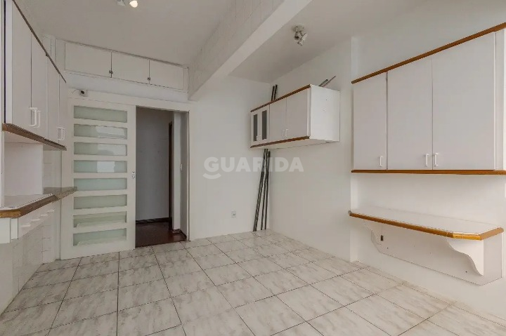 Apartamento para alugar em Praça Conde de Porto Alegre, 22 - foto 5