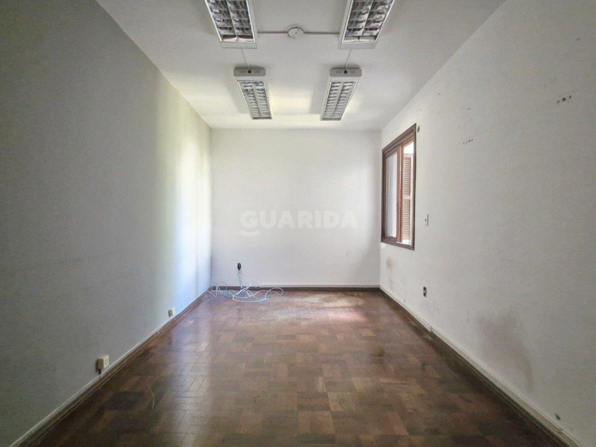 casa sobrado para alugar em Rua Maestro Salvador Campanella, 58 - foto 14