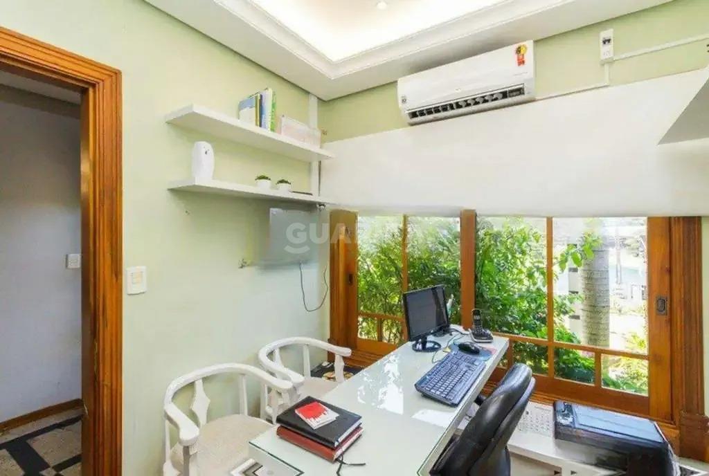 casa sobrado para alugar em Avenida Circular, 361 - foto 9