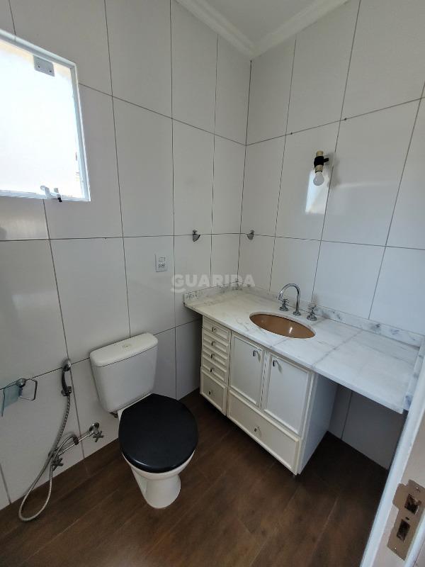 casa sobrado para alugar em Avenida Guaíba, 4670 - foto 21