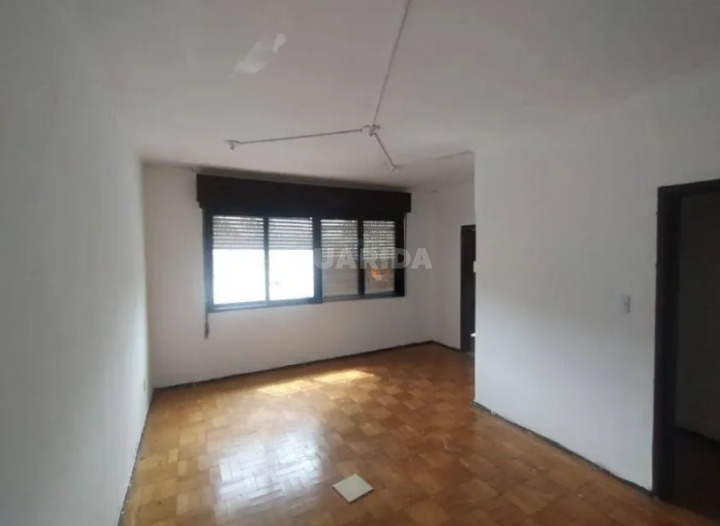 casa sobrado para alugar em Rua Oliveira Lopes, 189 - foto 7