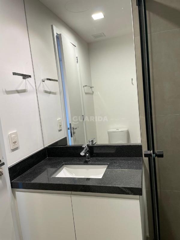 Apartamento para alugar em Rua Vinte e Quatro de Outubro, 1585 - foto 8