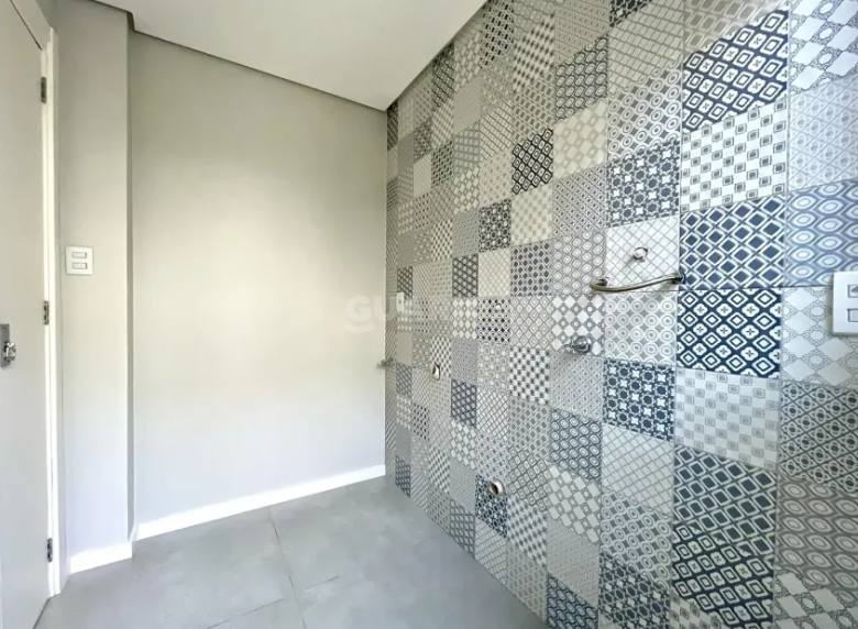 Casa em condominio para alugar em Rua Carlos Maximiliano Fayet, 80 - foto 9