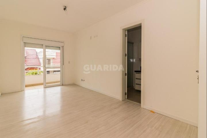 casa sobrado para alugar em Rua Paulo Rogério Amoretty Souza, 71 - foto 8