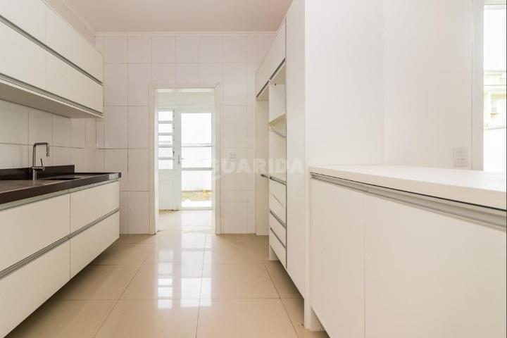 casa sobrado para alugar em Rua Paulo Rogério Amoretty Souza, 71 - foto 17