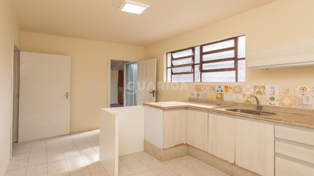 casa comercial para alugar em Travessa Afonso Mabilde, 63/65 - foto 15