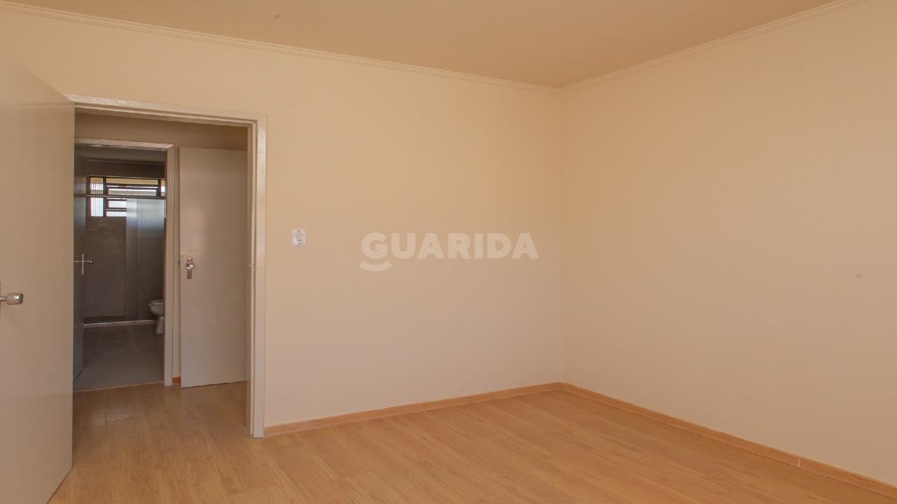 casa comercial para alugar em Travessa Afonso Mabilde, 63/65 - foto 7