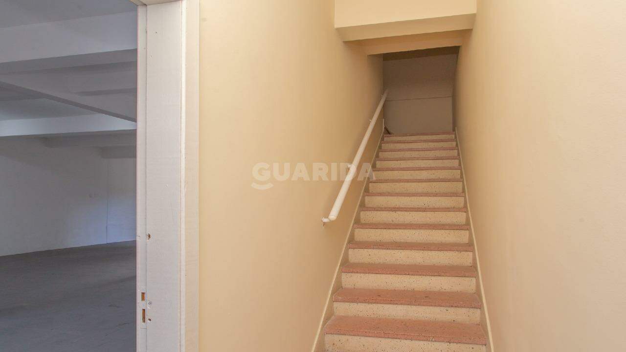 casa comercial para alugar em Travessa Afonso Mabilde, 63/65 - foto 23