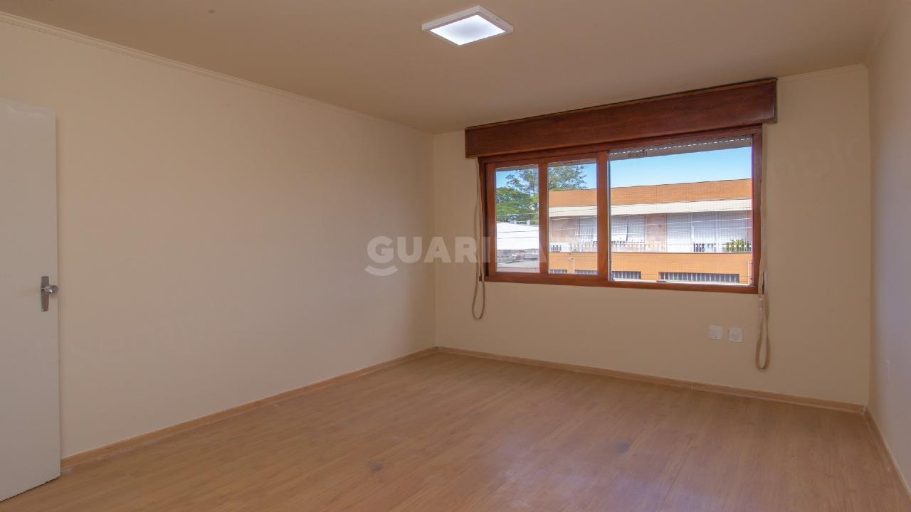 casa comercial para alugar em Travessa Afonso Mabilde, 63/65 - foto 9