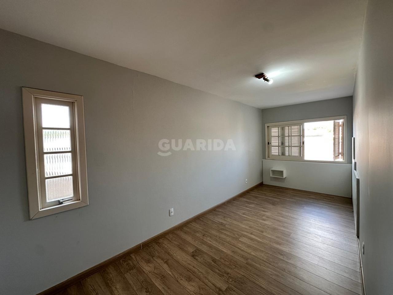 casa sobrado para alugar em Avenida Guaíba, 13166 - foto 15