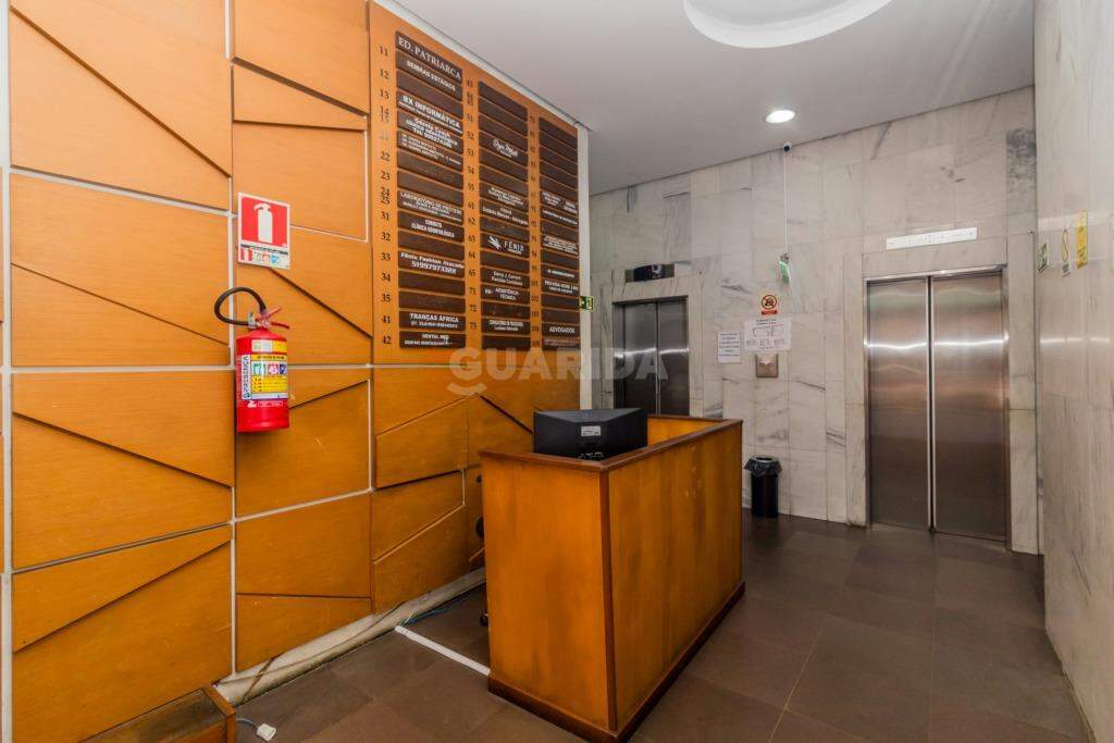 consultorio sala conjunto para alugar em Rua Doutor Flores, 262 - foto 17
