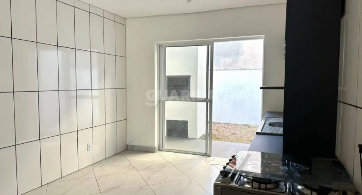 casa sobrado para alugar em Rua Canísio Binsfeld, 263 - foto 8