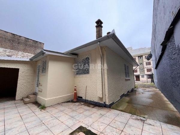 casa comercial para alugar em Avenida Cairu, 1231 - foto 13