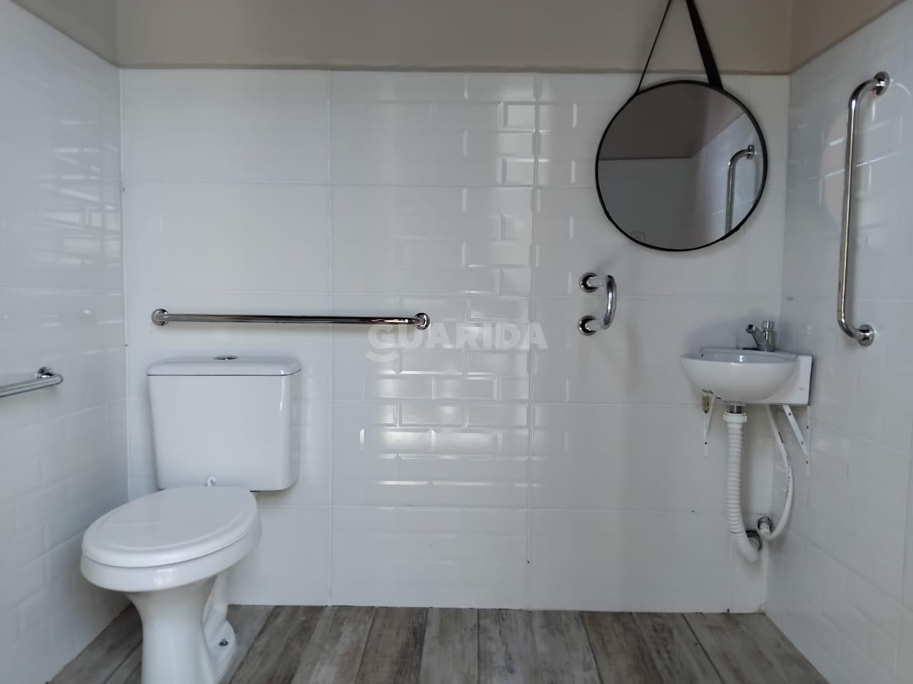 casa comercial para alugar em Estrada João Salomoni, 618 - foto 24