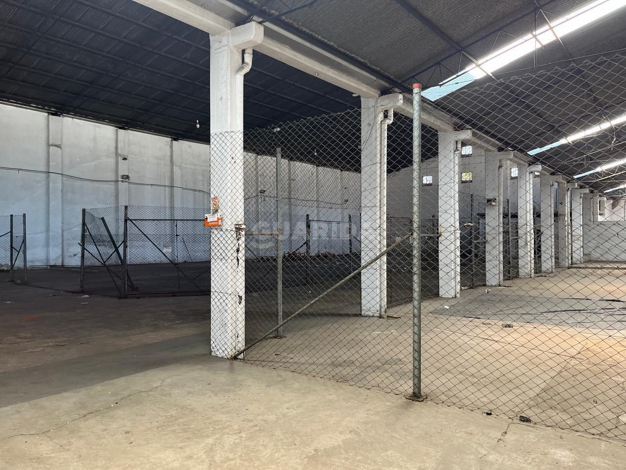 galpao deposito pavilhao para alugar em Rua Voluntários da Pátria, 3927 - foto 7