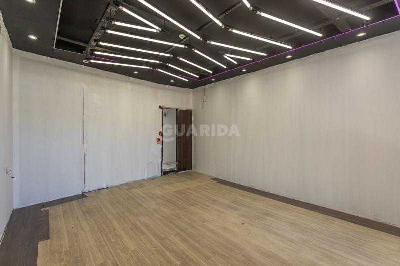 loja ponto comercial para alugar em Avenida Wenceslau Escobar, 1823 - foto 17