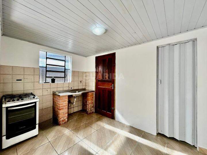 casa sobrado para alugar em Partenon, Porto Alegre - foto 1