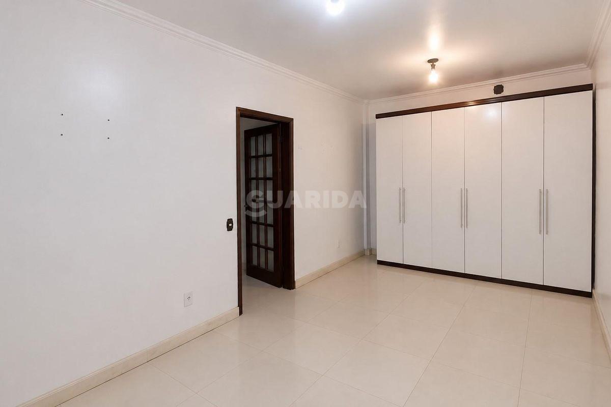 casa sobrado para alugar em Avenida Elias Cirne Lima, 273 - foto 8