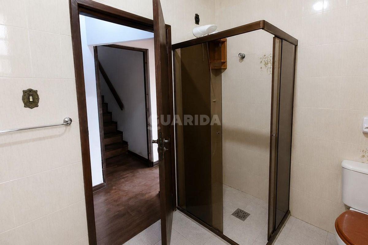casa sobrado para alugar em Avenida Elias Cirne Lima, 273 - foto 17