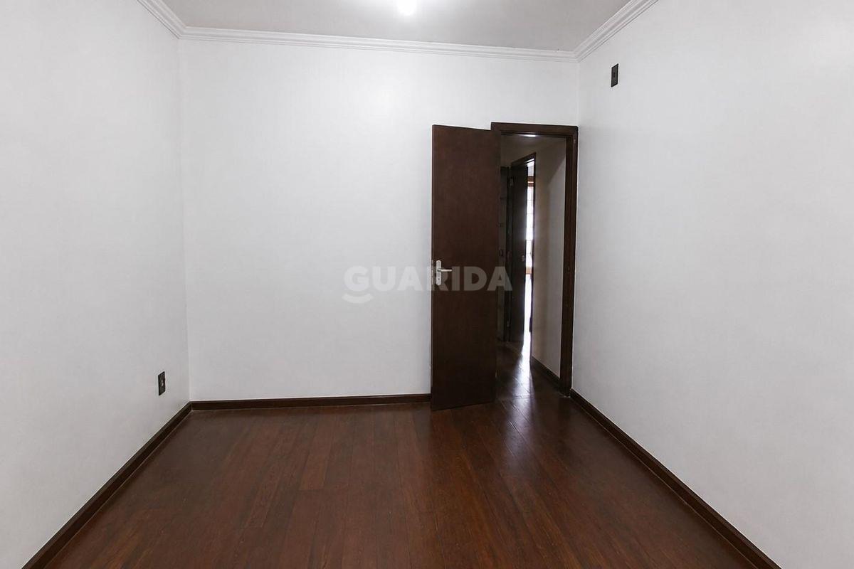 casa sobrado para alugar em Avenida Elias Cirne Lima, 273 - foto 13