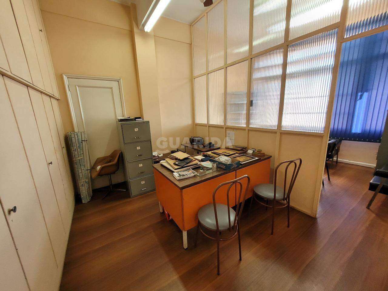 consultorio sala conjunto para alugar em Avenida Borges de Medeiros, 308 - foto 12