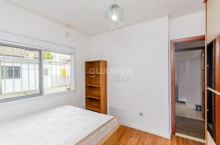 casa sobrado para alugar em Avenida Vinte e Um de Abril, 1263 - foto 13