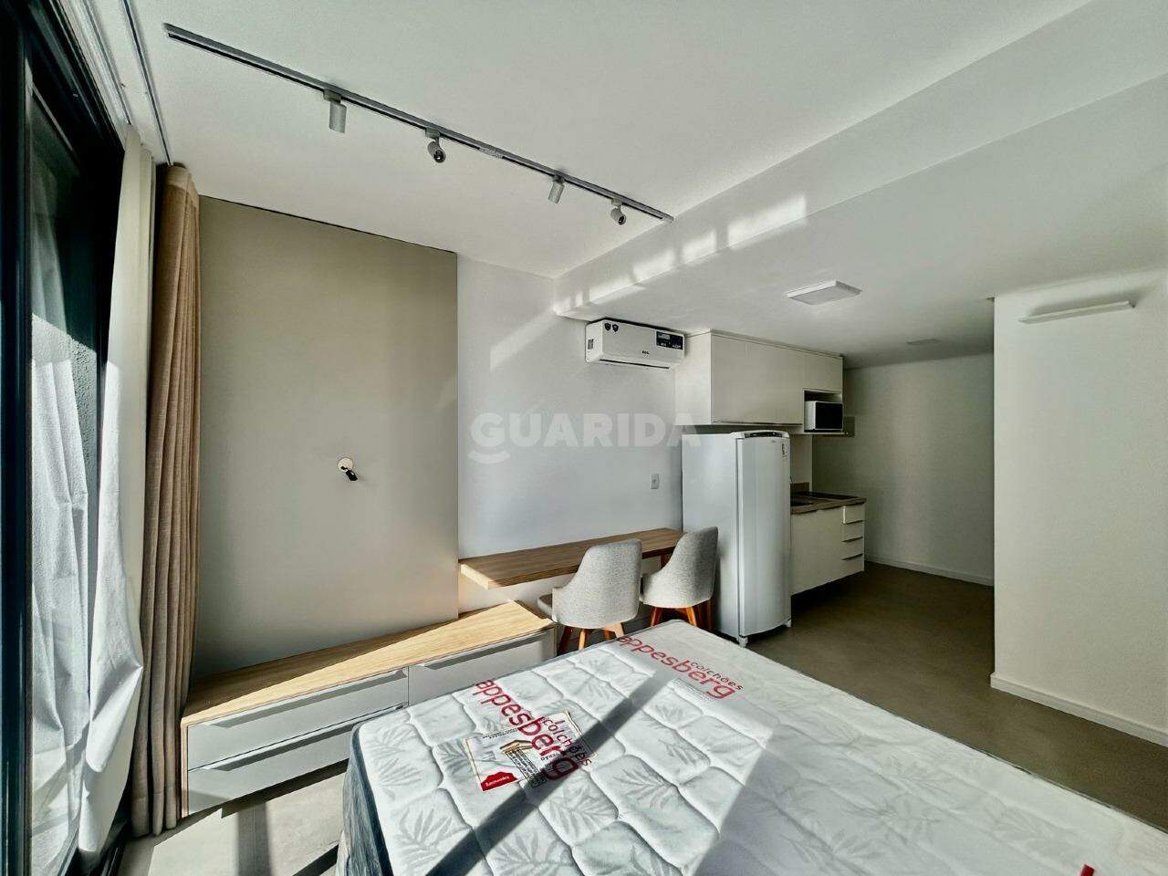 Apartamento para alugar em Rua Irmão José Otão, 97 - foto 9