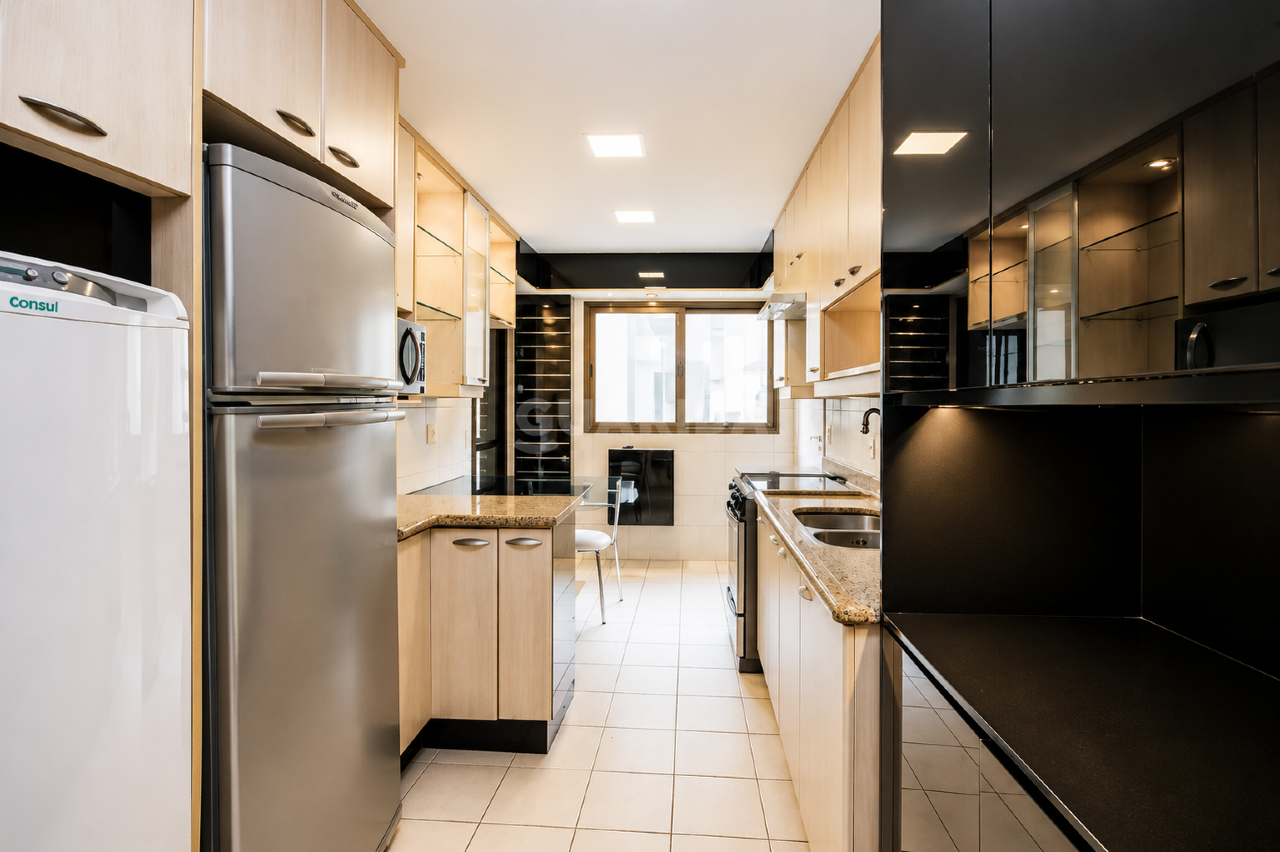 Apartamento para alugar em Rua Santo Inácio, 542 - foto 8