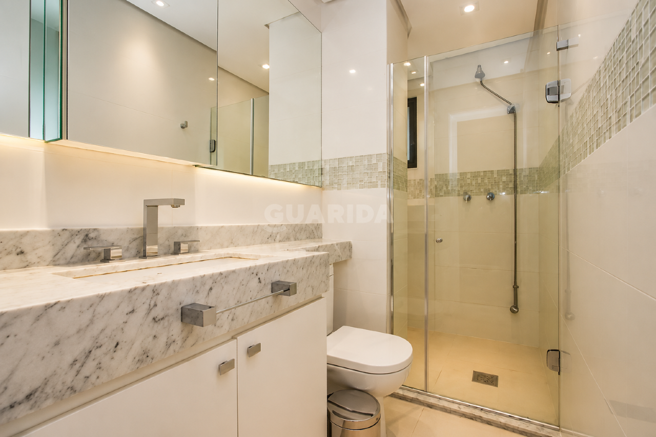 Apartamento para alugar em Rua Santo Inácio, 542 - foto 14