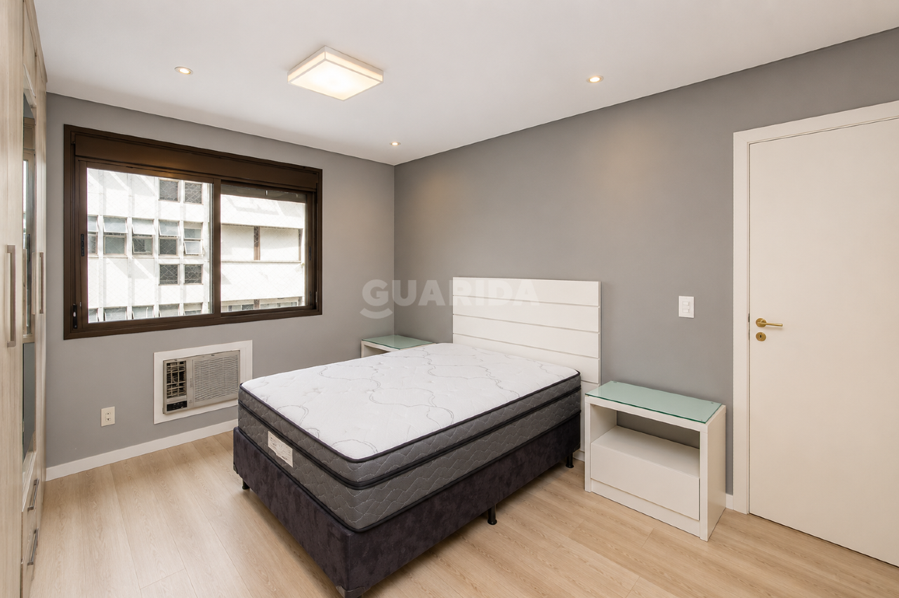 Apartamento para alugar em Rua Santo Inácio, 542 - foto 13