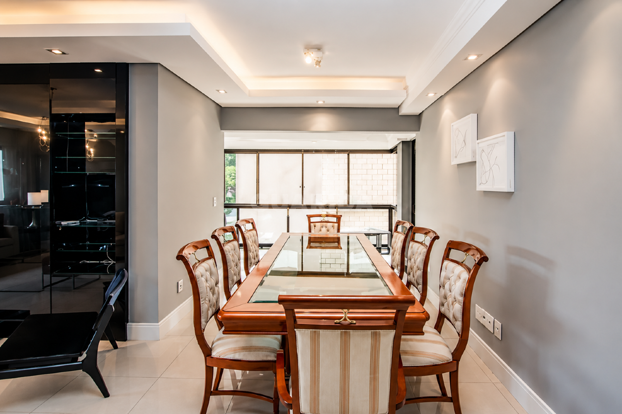Apartamento para alugar em Rua Santo Inácio, 542 - foto 7