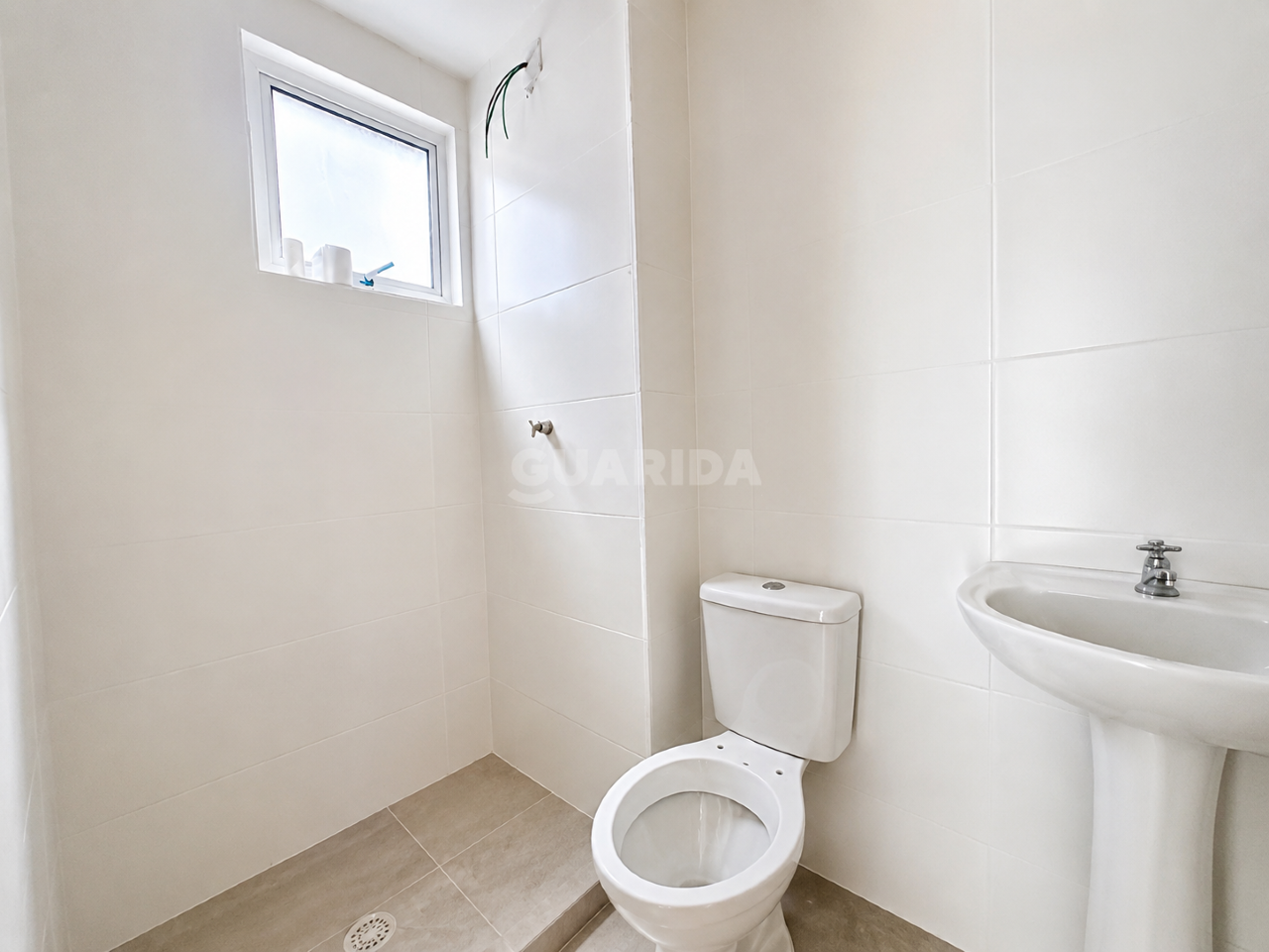 Apartamento para alugar em Avenida Orleaes, 515 - foto 8