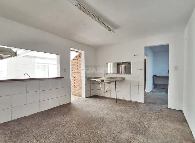 casa comercial para alugar em Praça Antônio João, 24 - foto 17