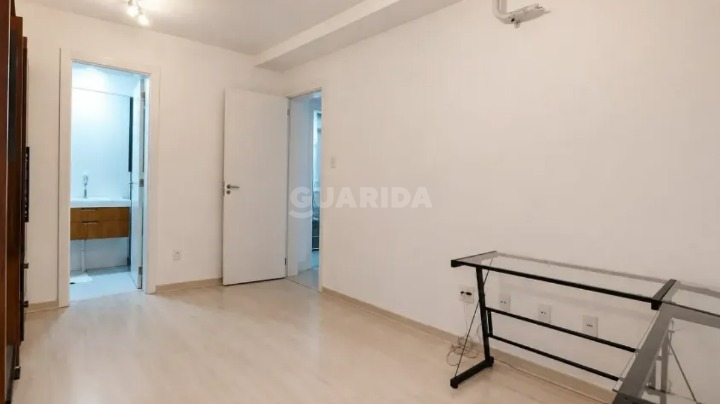 Apartamento para alugar em Avenida Engenheiro José Maria de Carvalho, 221 - foto 13