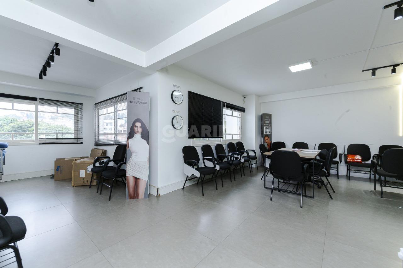 casa comercial para alugar em Rua João Paetzel, 1060 - foto 15
