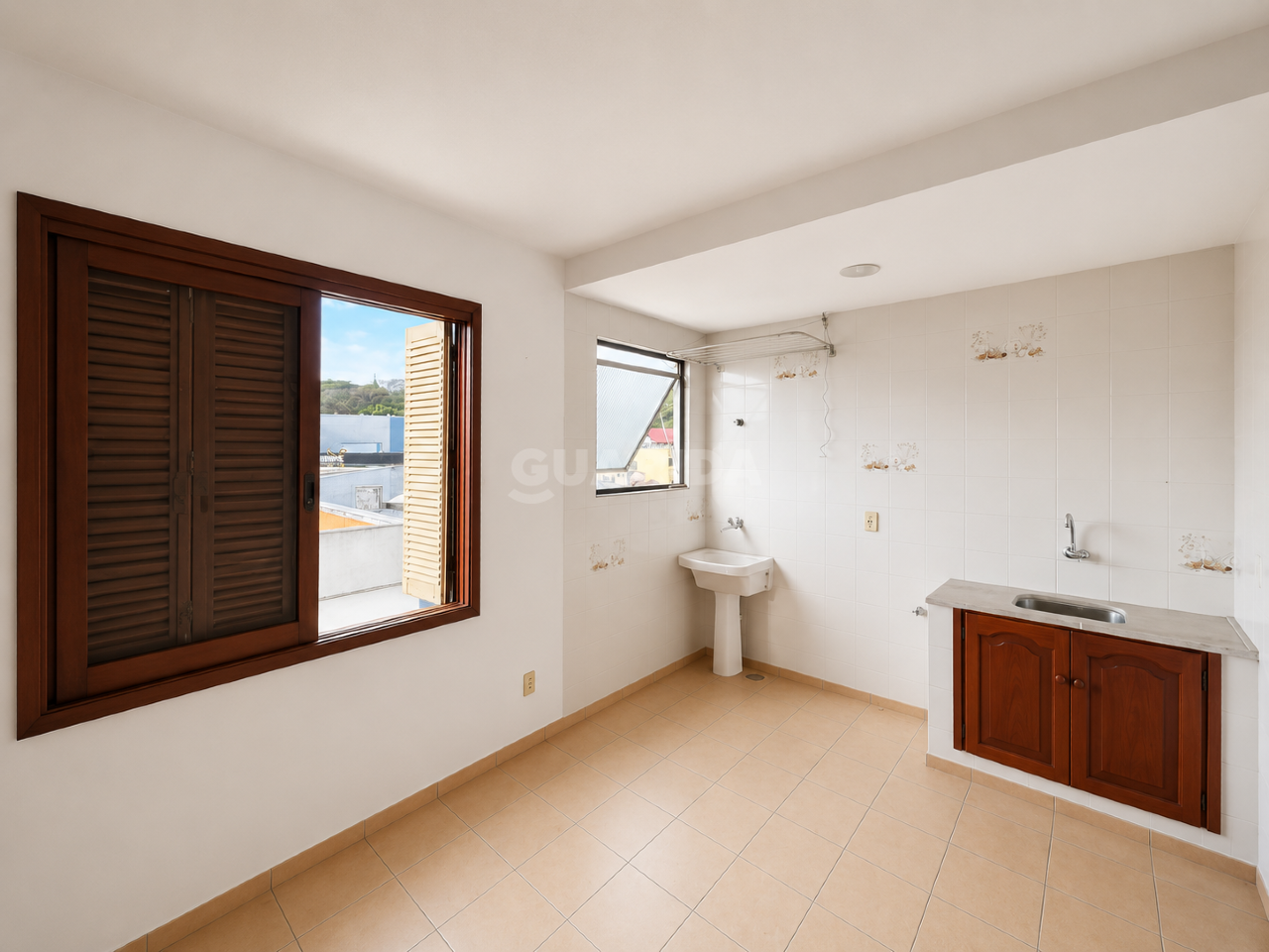 Apartamento para alugar em Avenida da Azenha, 1508 - foto 3