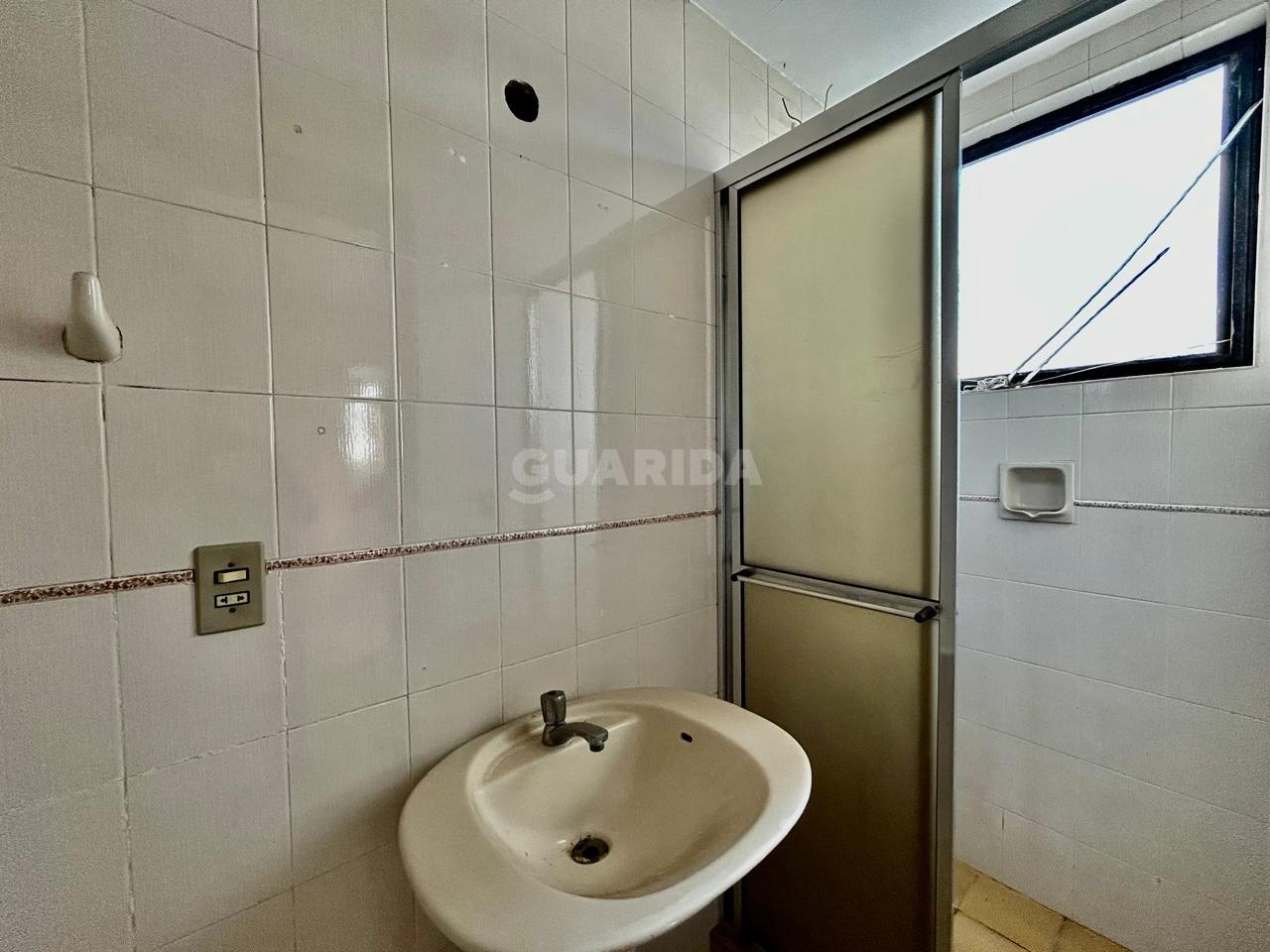 Apartamento para alugar em Avenida da Azenha, 1508 - foto 8