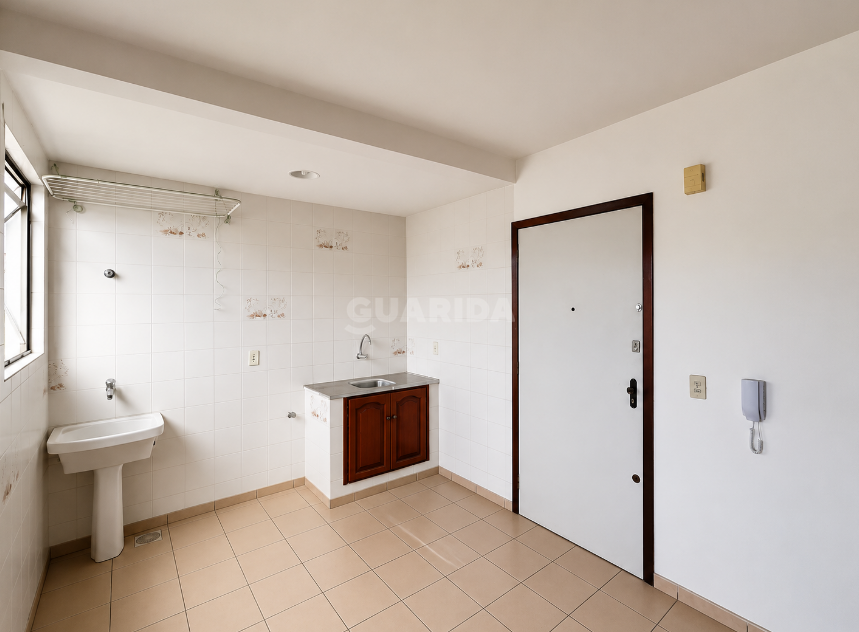 Apartamento para alugar em Avenida da Azenha, 1508 - foto 2