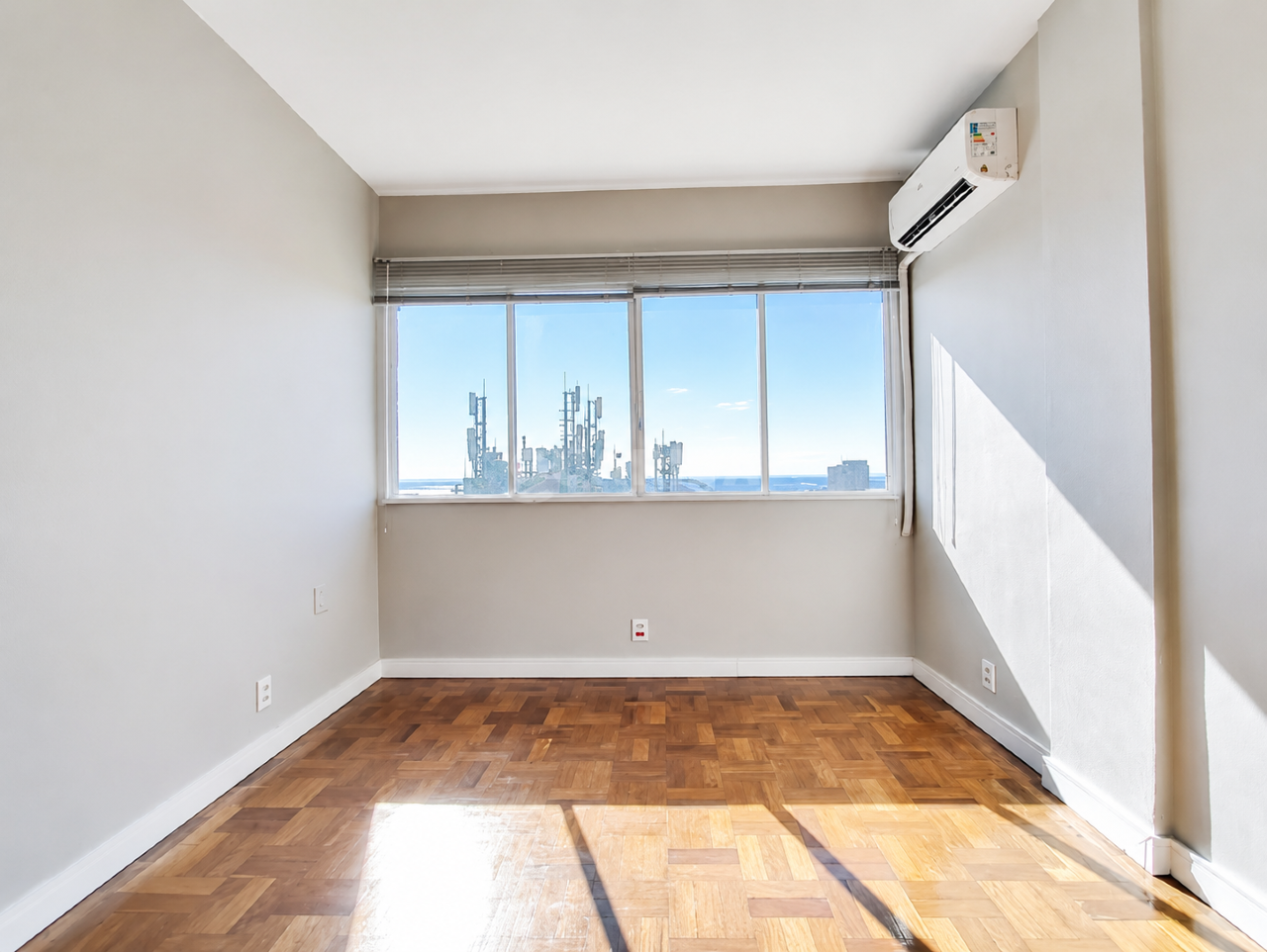 Apartamento para alugar em Avenida Senador Salgado Filho, 327 - foto 3