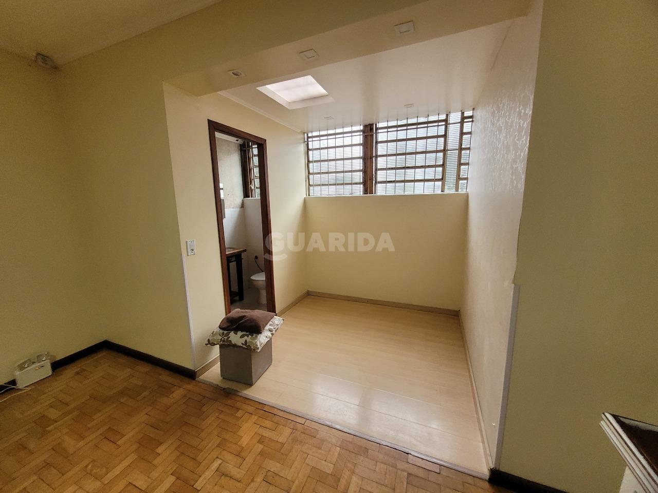 casa comercial para alugar em Rua Matias José Bins, 325 - foto 7