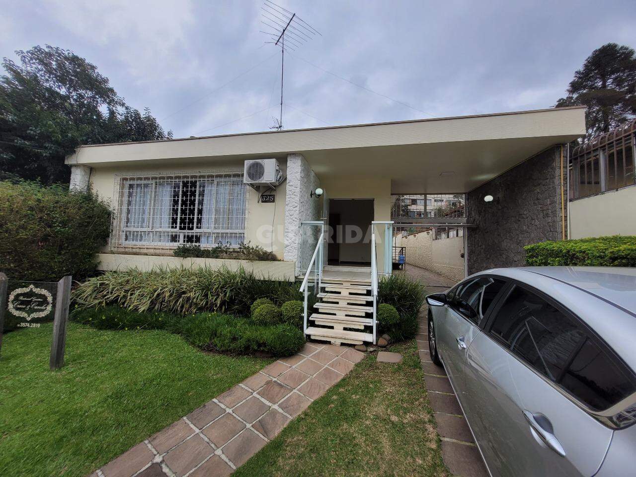 casa comercial para alugar em Três Figueiras, Porto Alegre - foto 1