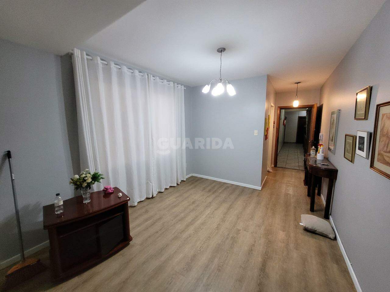 Apartamento para alugar em Higienópolis, Porto Alegre - foto 1