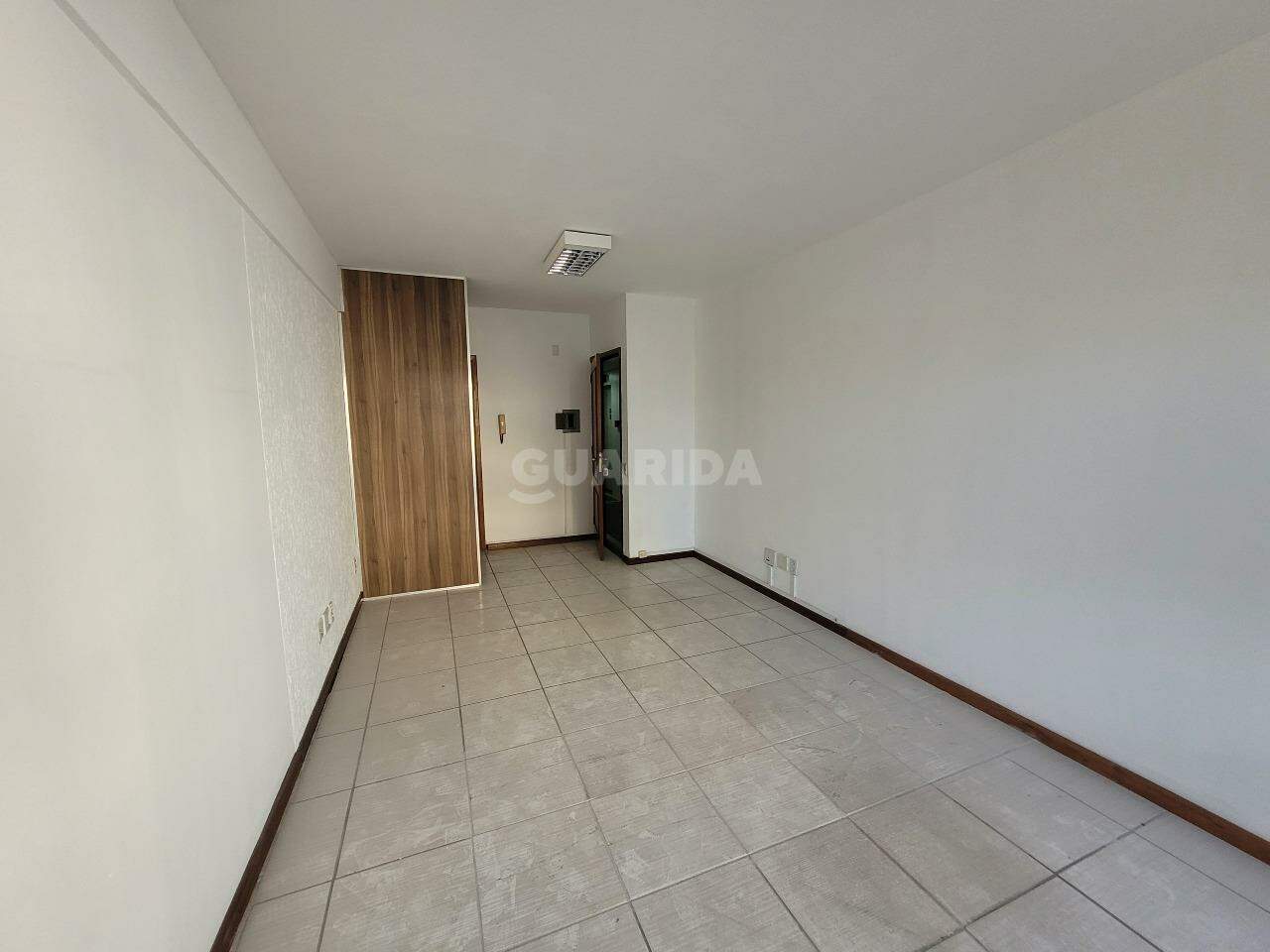 consultorio sala conjunto para alugar em Avenida Venâncio Aires, 162 - foto 5