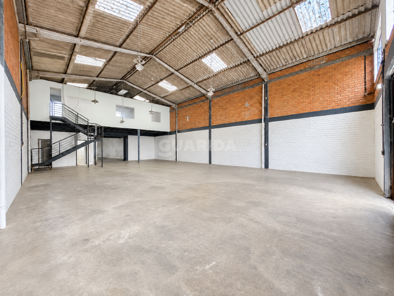 galpao deposito pavilhao para alugar em São Geraldo, Porto Alegre - foto 1