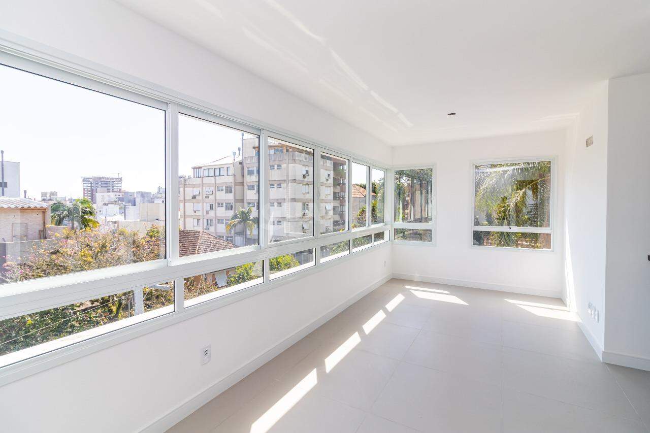 Apartamento para alugar em Auxiliadora, Porto Alegre - foto 1
