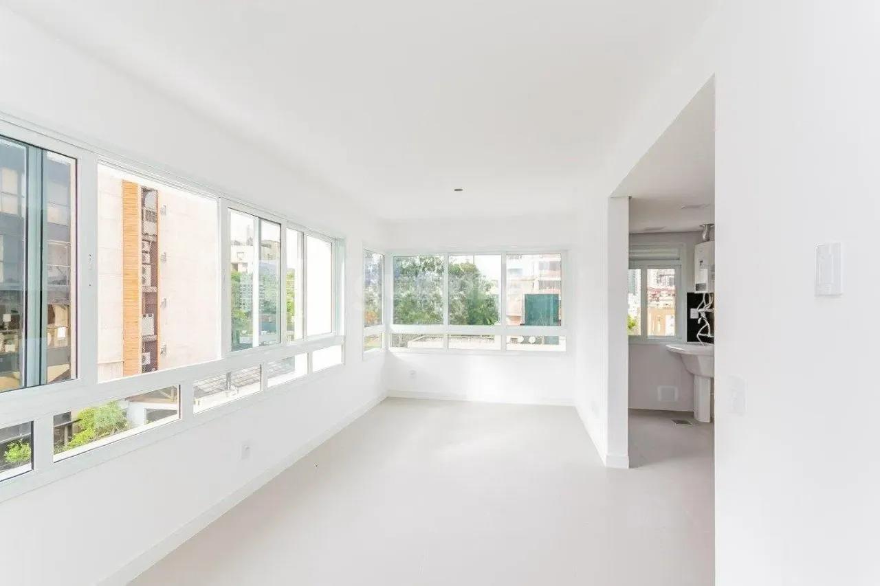 Apartamento para alugar em Rua Pedro Chaves Barcelos, 102 - foto 3