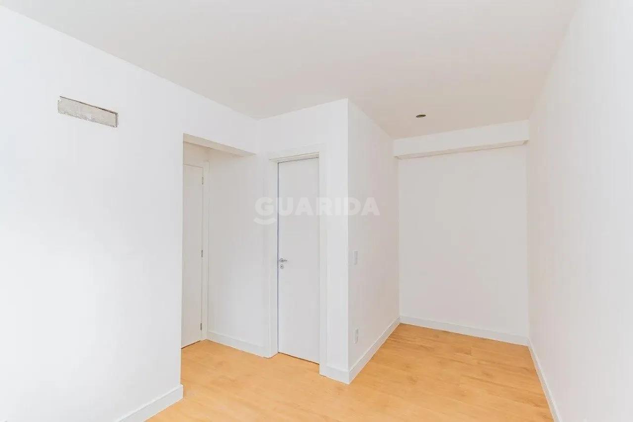 Apartamento para alugar em Rua Pedro Chaves Barcelos, 102 - foto 11
