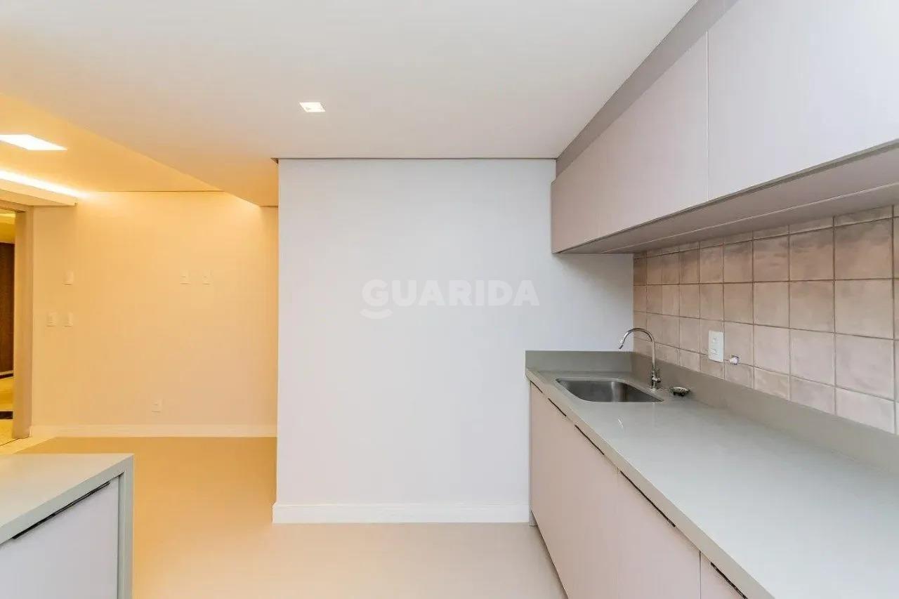 Apartamento para alugar em Rua Pedro Chaves Barcelos, 102 - foto 21
